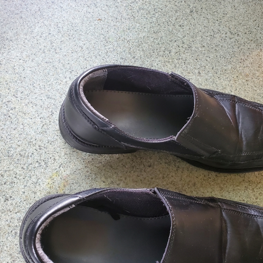 Mens Shoes - Picture 4 of 5